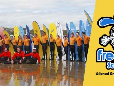 Turais Scoile - Gaeilge  Surf Lessons
